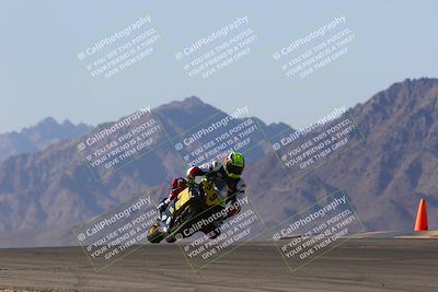 media/Apr-16-2022-CVMA (Sat) [[090b37c3ce]]/Race 14 Amateur Supersport Open/